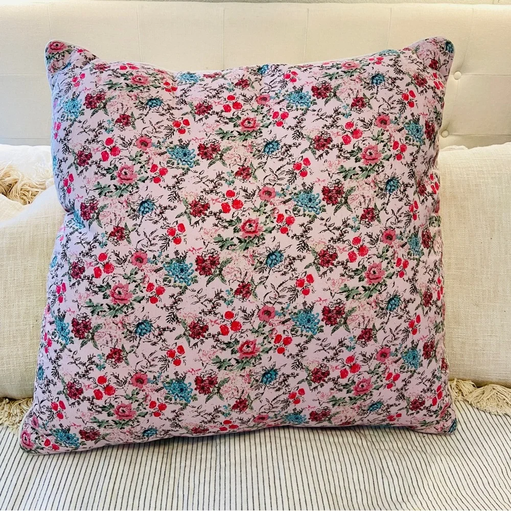 Watercolor 3D Floral Throw Pillow 25